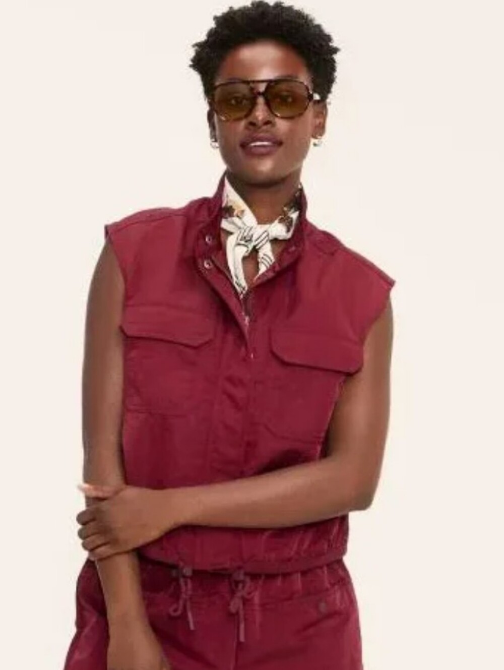 Woolrich Women's Cropped Utility Vest In Maroon Size 1X